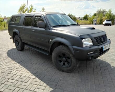 Чорний Міцубісі Л 200, об'ємом двигуна 2.5 л та пробігом 260 тис. км за 7000 $, фото 2 на Automoto.ua