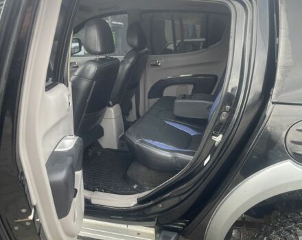 Чорний Міцубісі Л 200, об'ємом двигуна 2.5 л та пробігом 370 тис. км за 12750 $, фото 6 на Automoto.ua