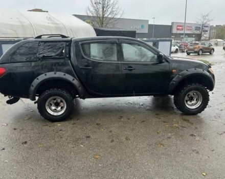 Чорний Міцубісі Л 200, об'ємом двигуна 2.5 л та пробігом 155 тис. км за 5481 $, фото 2 на Automoto.ua