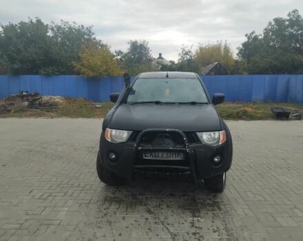 Чорний Міцубісі Л 200, об'ємом двигуна 2.5 л та пробігом 3 тис. км за 6800 $, фото 1 на Automoto.ua