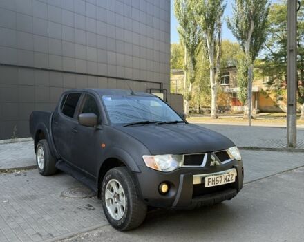 Чорний Міцубісі Л 200, об'ємом двигуна 2.5 л та пробігом 125 тис. км за 5600 $, фото 1 на Automoto.ua