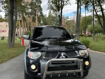 Мицубиси Л 200 2007 в Харькове на Automoto.ua Черный Мицубиси Л 200, объемом двигателя 0 л и пробегом 178 тыс. км за 4700 $, фото 1 на Automoto.ua