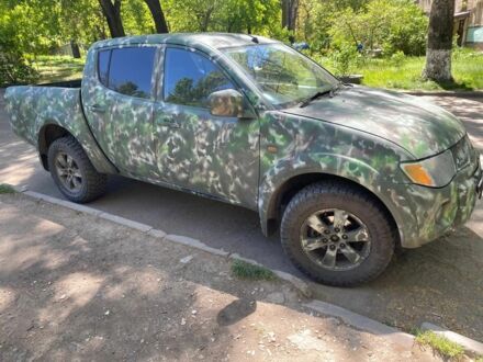 Мицубиси Л 200 2007 в Хмельницком на Automoto.ua Черный Мицубиси Л 200, объемом двигателя 2.5 л и пробегом 190 тыс. км за 4833 $, фото 1 на Automoto.ua