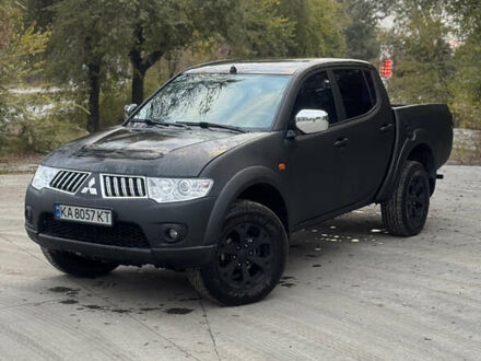 Мицубиси Л 200 2008 в Запорожье на Automoto.ua Черный Мицубиси Л 200, объемом двигателя 2.48 л и пробегом 360 тыс. км за 13500 $, фото 1 на Automoto.ua