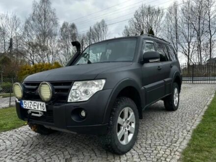 Черный Мицубиси Л 200, объемом двигателя 3.2 л и пробегом 241 тыс. км за 2950 $, фото 1 на Automoto.ua