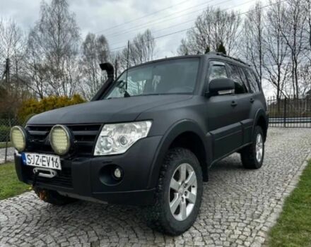 Черный Мицубиси Л 200, объемом двигателя 3.2 л и пробегом 241 тыс. км за 2950 $, фото 1 на Automoto.ua