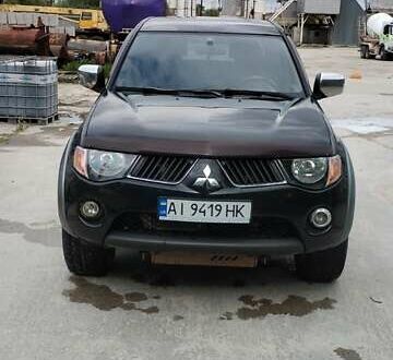 Мицубиси Л 200 2008 в Киеве на Automoto.ua Черный Мицубиси Л 200, объемом двигателя 2.48 л и пробегом 291 тыс. км за 11000 $, фото 1 на Automoto.ua