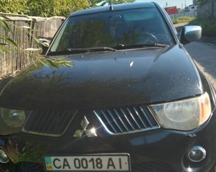 Чорний Міцубісі Л 200, об'ємом двигуна 2.5 л та пробігом 385 тис. км за 12000 $, фото 1 на Automoto.ua