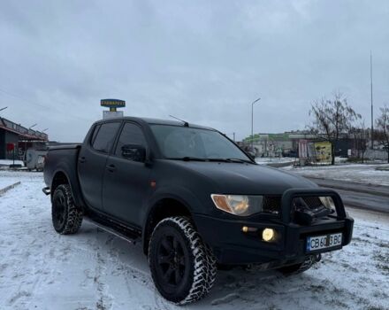 Чорний Міцубісі Л 200, об'ємом двигуна 2.5 л та пробігом 200 тис. км за 8700 $, фото 1 на Automoto.ua