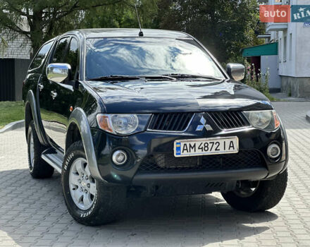 Чорний Міцубісі Л 200, об'ємом двигуна 2.48 л та пробігом 339 тис. км за 13999 $, фото 1 на Automoto.ua
