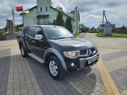 Чорний Міцубісі Л 200, об'ємом двигуна 2.5 л та пробігом 78 тис. км за 8138 $, фото 1 на Automoto.ua