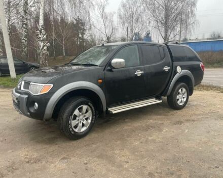 Чорний Міцубісі Л 200, об'ємом двигуна 2.5 л та пробігом 145 тис. км за 6800 $, фото 1 на Automoto.ua