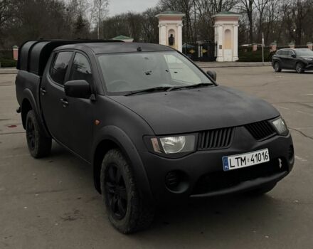 Чорний Міцубісі Л 200, об'ємом двигуна 2.5 л та пробігом 160 тис. км за 5300 $, фото 1 на Automoto.ua