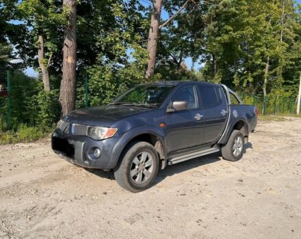 Фиолетовый Мицубиси Л 200, объемом двигателя 2.5 л и пробегом 140 тыс. км за 6500 $, фото 2 на Automoto.ua