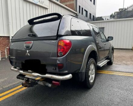 Фіолетовий Міцубісі Л 200, об'ємом двигуна 2.5 л та пробігом 130 тис. км за 7000 $, фото 2 на Automoto.ua