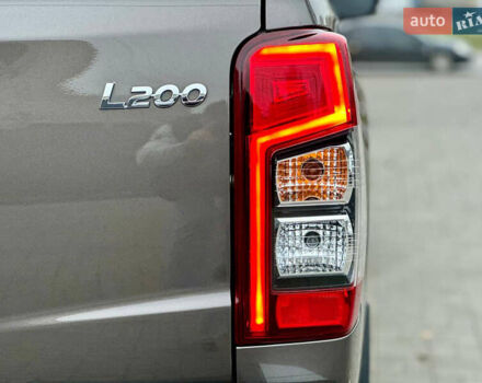 Коричневий Міцубісі Л 200, об'ємом двигуна 2.44 л та пробігом 107 тис. км за 29999 $, фото 28 на Automoto.ua