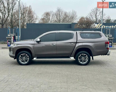 Коричневий Міцубісі Л 200, об'ємом двигуна 2.44 л та пробігом 107 тис. км за 29999 $, фото 4 на Automoto.ua