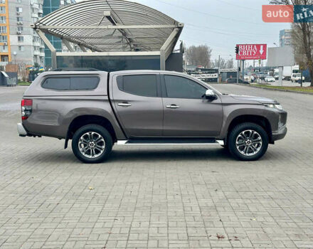 Коричневий Міцубісі Л 200, об'ємом двигуна 2.44 л та пробігом 107 тис. км за 29999 $, фото 5 на Automoto.ua