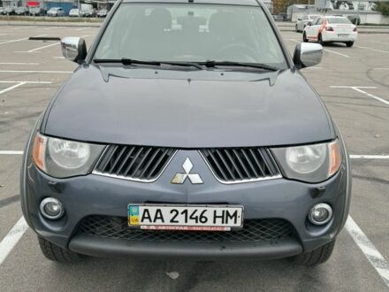 Мицубиси Л 200 2008 в Киеве на Automoto.ua Коричневый Мицубиси Л 200, объемом двигателя 2.5 л и пробегом 197 тыс. км за 13000 $, фото 1 на Automoto.ua