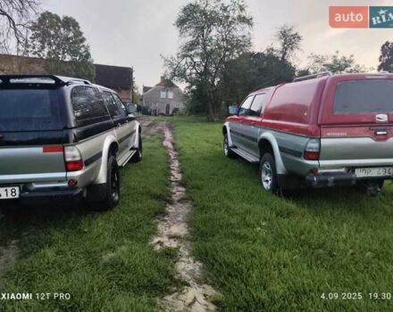 Красный Мицубиси Л 200, объемом двигателя 2.5 л и пробегом 272 тыс. км за 3200 $, фото 3 на Automoto.ua