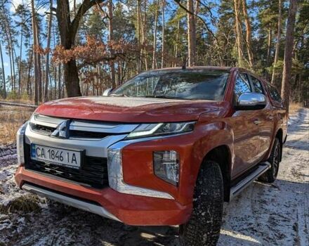 Червоний Міцубісі Л 200, об'ємом двигуна 2.44 л та пробігом 42 тис. км за 41000 $, фото 3 на Automoto.ua
