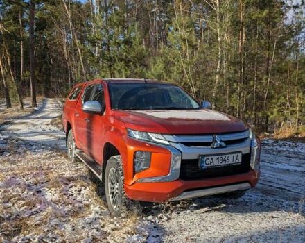 Червоний Міцубісі Л 200, об'ємом двигуна 2.44 л та пробігом 42 тис. км за 41000 $, фото 1 на Automoto.ua