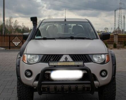Мицубиси Л 200 2007 в Харькове на Automoto.ua Мицубиси Л 200, объемом двигателя 2.5 л и пробегом 157 тыс. км за 2600 $, фото 6 на Automoto.ua