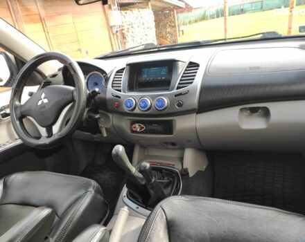 Мицубиси Л 200 2007 в Харькове на Automoto.ua Мицубиси Л 200, объемом двигателя 2.5 л и пробегом 157 тыс. км за 2600 $, фото 5 на Automoto.ua