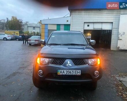 Мицубиси Л 200, объемом двигателя 2.48 л и пробегом 108 тыс. км за 20500 $, фото 7 на Automoto.ua