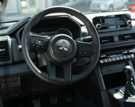 Мицубиси Л 200, объемом двигателя 2.44 л и пробегом 0 тыс. км за 43348 $, фото 7 на Automoto.ua