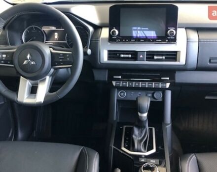 купить новое авто Мицубиси Л 200 2025 года от официального дилера НІКО АВТОАЛЬЯНС Мицубиси фото