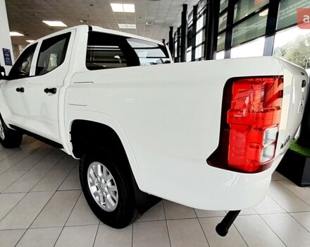 Мицубиси Л 200, объемом двигателя 2.44 л и пробегом 0 тыс. км за 43245 $, фото 5 на Automoto.ua