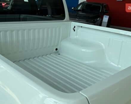 Мицубиси Л 200, объемом двигателя 2.44 л и пробегом 0 тыс. км за 44431 $, фото 10 на Automoto.ua