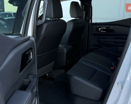 Мицубиси Л 200, объемом двигателя 2.44 л и пробегом 0 тыс. км за 53413 $, фото 19 на Automoto.ua