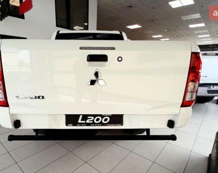 Мицубиси Л 200, объемом двигателя 2.44 л и пробегом 0 тыс. км за 43245 $, фото 7 на Automoto.ua