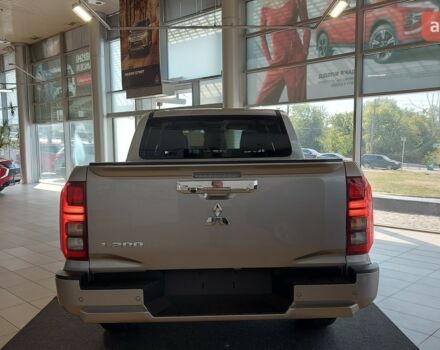 Мицубиси Л 200 2025 в Днепре (Днепропетровске) на Automoto.ua Мицубиси Л 200, объемом двигателя 2.44 л и пробегом 0 тыс. км за 52358 $, фото 4 на Automoto.ua