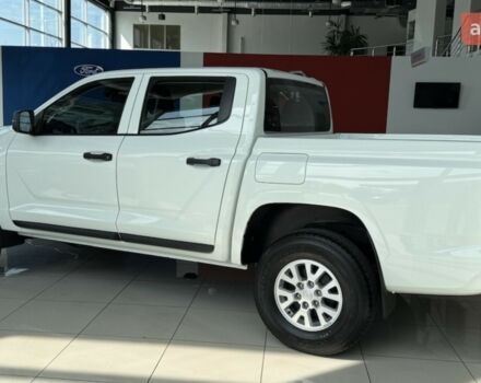 Мицубиси Л 200, объемом двигателя 2.44 л и пробегом 0 тыс. км за 44431 $, фото 5 на Automoto.ua