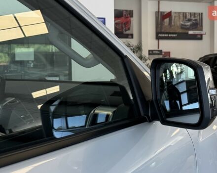 купить новое авто Мицубиси Л 200 2025 года от официального дилера Автоцентр AUTO.RIA Мицубиси фото