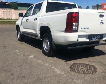 Мицубиси Л 200, объемом двигателя 2.44 л и пробегом 0 тыс. км за 44227 $, фото 9 на Automoto.ua