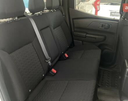 Мицубиси Л 200, объемом двигателя 2.44 л и пробегом 0 тыс. км за 43245 $, фото 25 на Automoto.ua