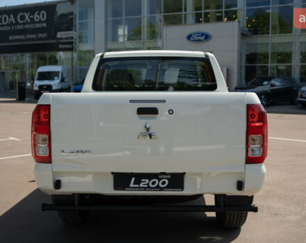 Мицубиси Л 200, объемом двигателя 2.44 л и пробегом 0 тыс. км за 43348 $, фото 17 на Automoto.ua