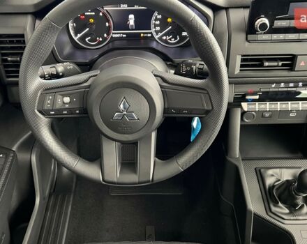 купить новое авто Мицубиси Л 200 2025 года от официального дилера Автоцентр AUTO.RIA Мицубиси фото