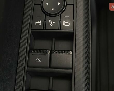 Мицубиси Л 200, объемом двигателя 2.44 л и пробегом 0 тыс. км за 43245 $, фото 15 на Automoto.ua