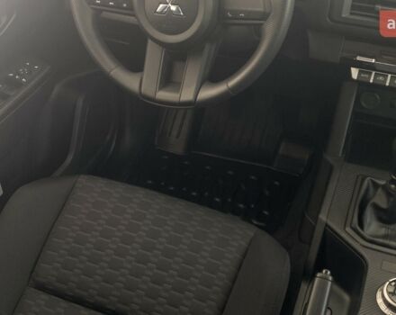 Мицубиси Л 200, объемом двигателя 2.44 л и пробегом 0 тыс. км за 43245 $, фото 13 на Automoto.ua