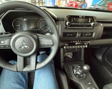 Мицубиси Л 200, объемом двигателя 2.44 л и пробегом 0 тыс. км за 44431 $, фото 11 на Automoto.ua