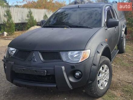 Мицубиси Л 200 2006 в Краматорске на Automoto.ua Мицубиси Л 200, объемом двигателя 0 л и пробегом 223 тыс. км за 8000 $, фото 1 на Automoto.ua