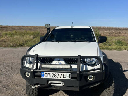 Міцубісі Л 200, об'ємом двигуна 2.5 л та пробігом 227 тис. км за 15000 $, фото 1 на Automoto.ua