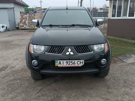 Мицубиси Л 200, объемом двигателя 2.48 л и пробегом 120 тыс. км за 14500 $, фото 1 на Automoto.ua