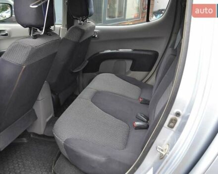 Мицубиси Л 200 1992 в Харькове на Automoto.ua Серый Мицубиси Л 200, объемом двигателя 2.5 л и пробегом 302 тыс. км за 2900 $, фото 2 на Automoto.ua