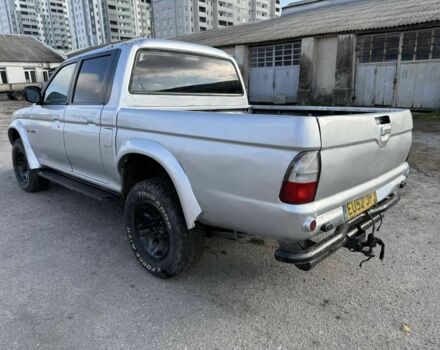 Сірий Міцубісі Л 200, об'ємом двигуна 2.5 л та пробігом 220 тис. км за 4300 $, фото 2 на Automoto.ua